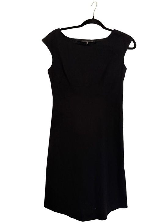 Alessandro Dell'Acqua Dresses & Skirts - Alessandro Dell’Acqua Black Cap Sleeve Sheath Dress Size 40/US 4 Made in Italy